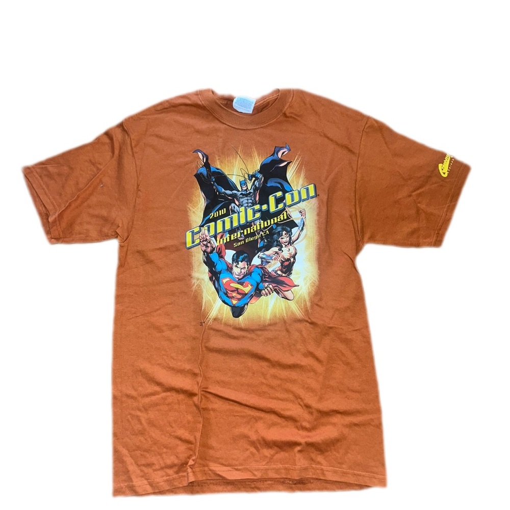 Vintage 2010 Comic-Con Orange Graphic Tee